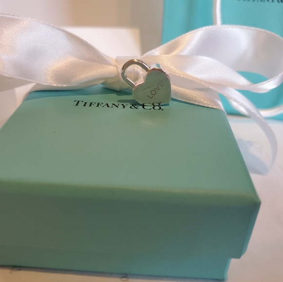 SOLD! - Picture 2 of 9